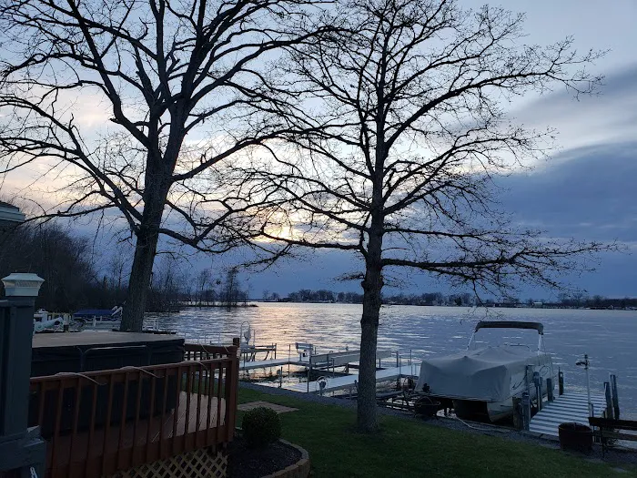 Lakeridge Estates Manufactured Housing Community Picture 1