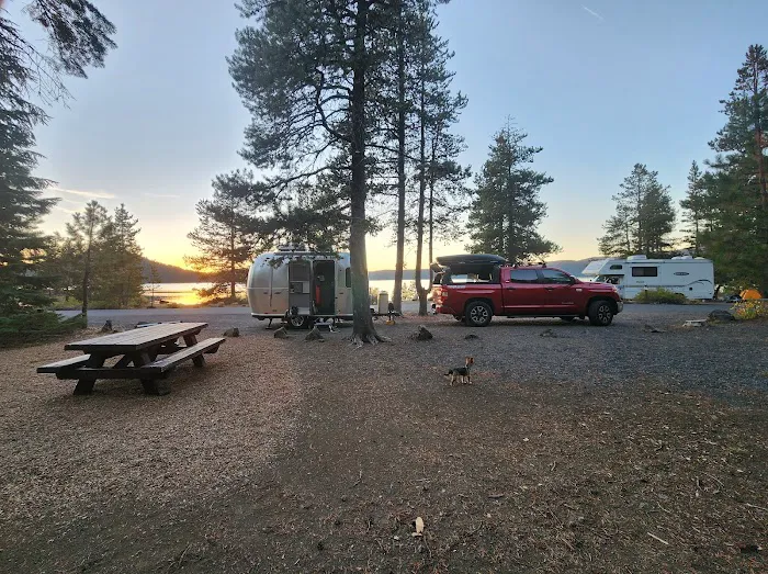 Little Crater Campground Picture 10
