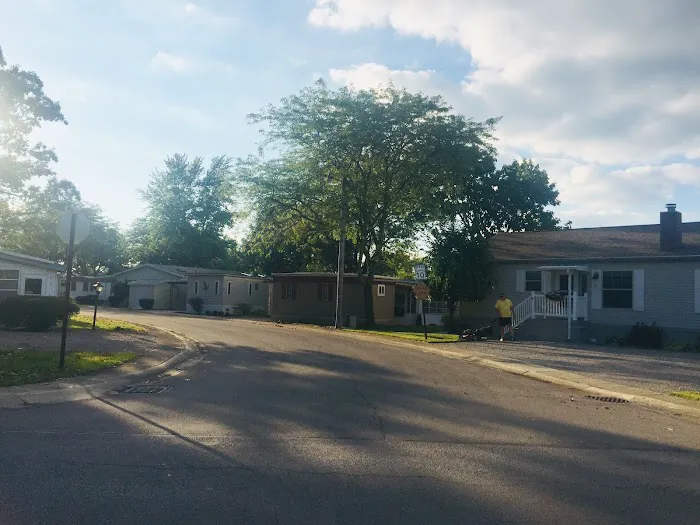 Holiday Harbor Mobile Home Community Picture 1