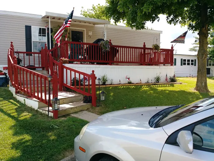 Green Meadows Mobile Home Park Picture 6