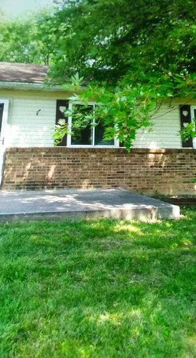 Scarlett Manor Picture 3