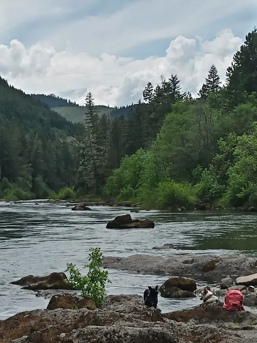 Three C Rock Campground Picture 4