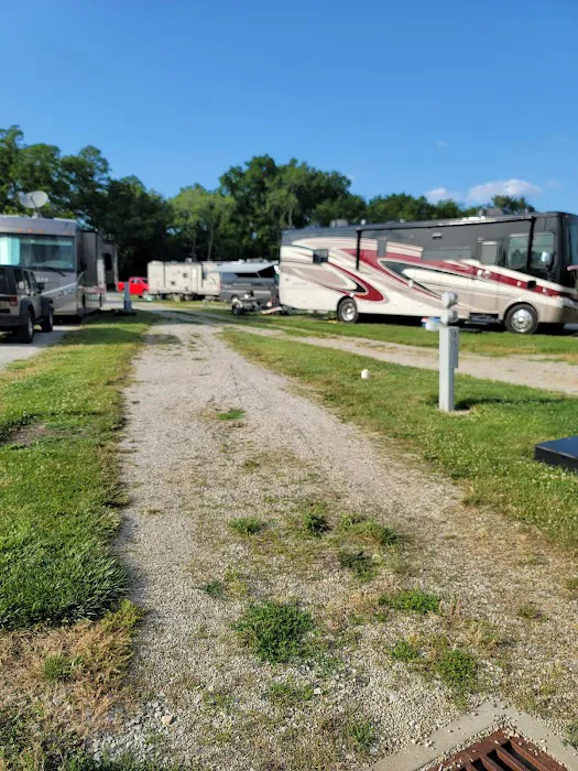 Alton RV Park Picture 10