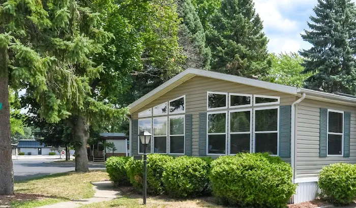 Meadowbrook Estates Picture 6