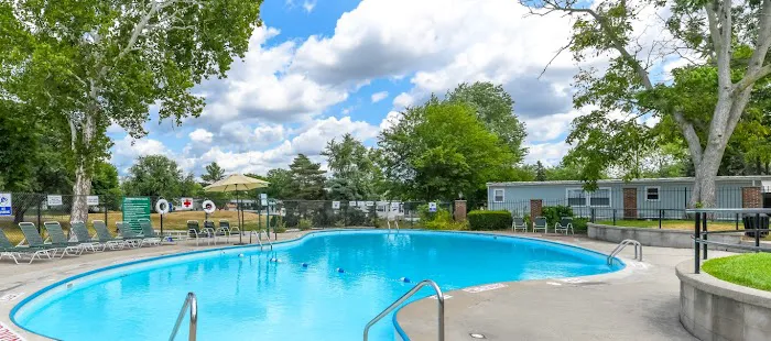 Meadowbrook Estates Picture 4