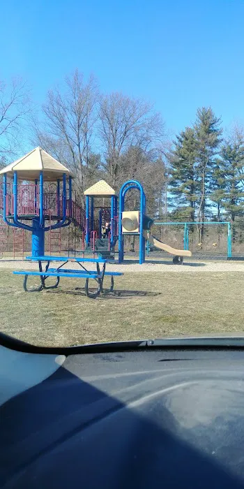 Woodside Terrace Picture 6