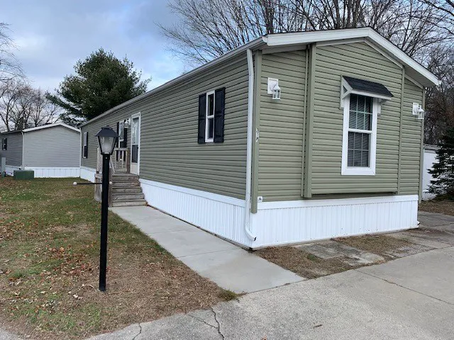 Woodside Terrace Picture 7