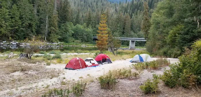 Aquarius Campground and Purple Beach Group Site Picture 8