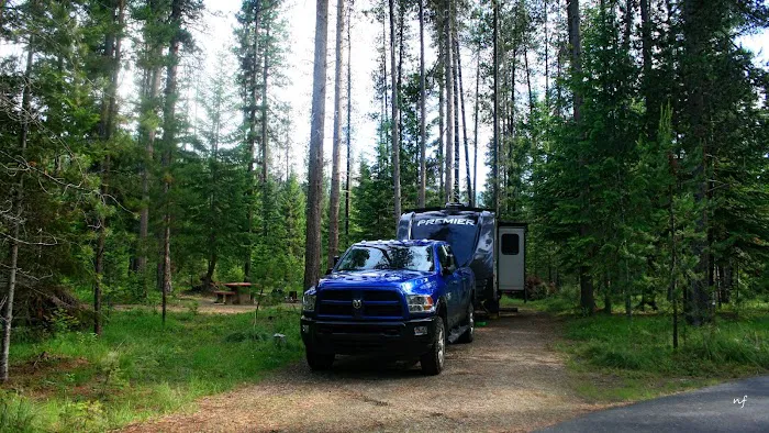 Cabin City Campground Picture 4