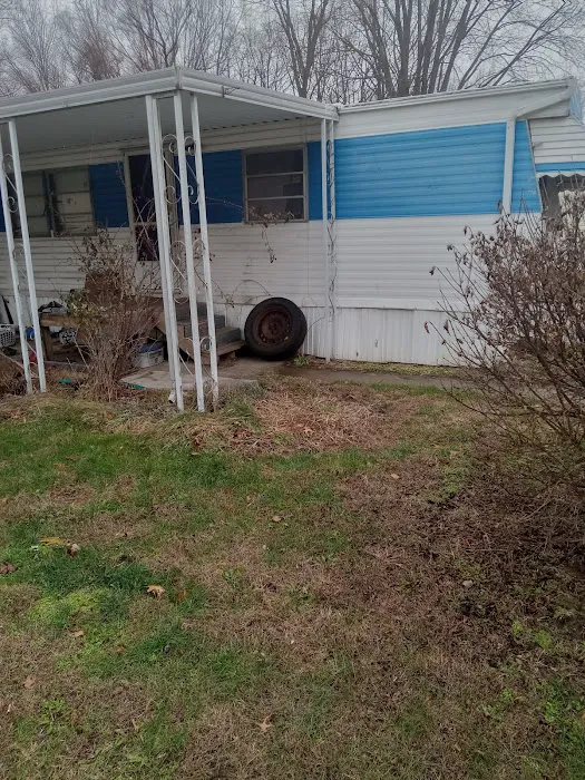 Royal Village Manufactured Home Community Picture 10