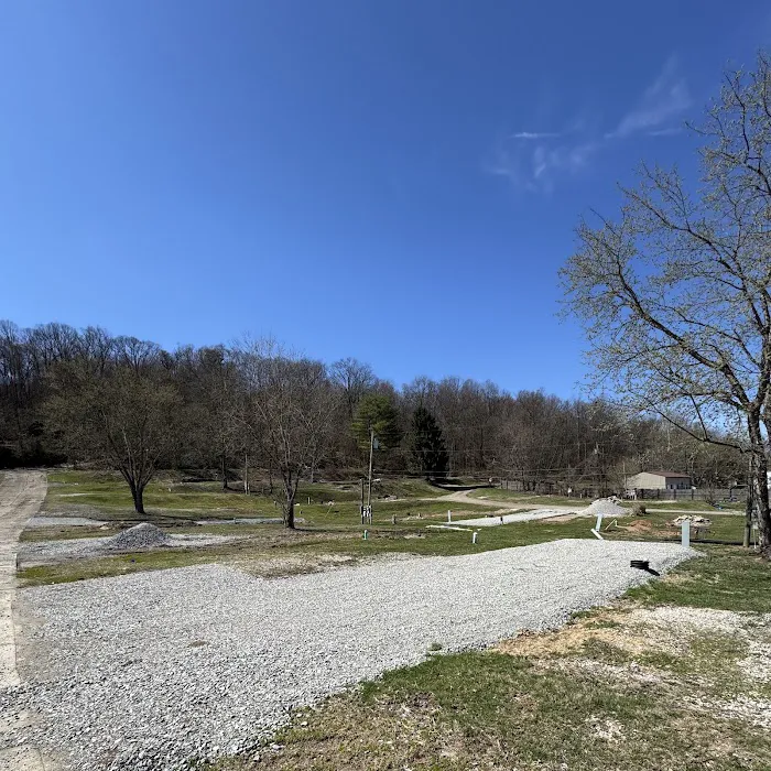 Parkersburg RV Park and Storage Facility Picture 6