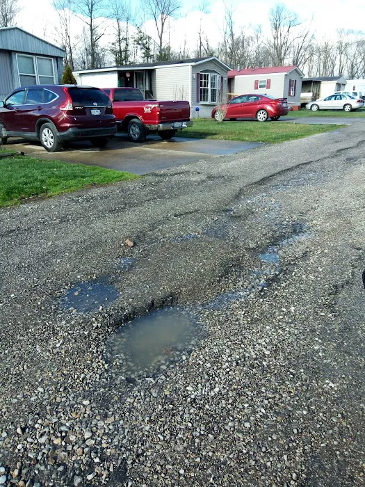 Deerfield Mobile Home Park Picture 7
