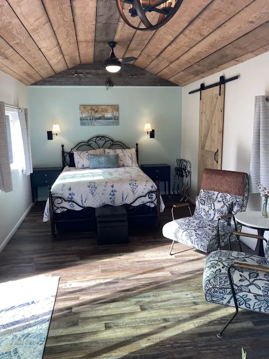 Dew Valley Ranch Nature Retreat Picture 3