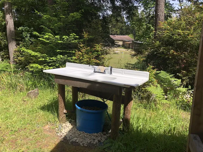 Dew Valley Ranch Nature Retreat Picture 7