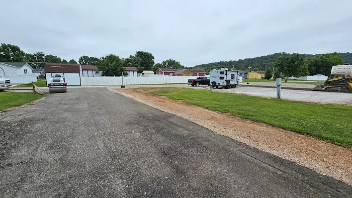 American Way RV Park Picture 7