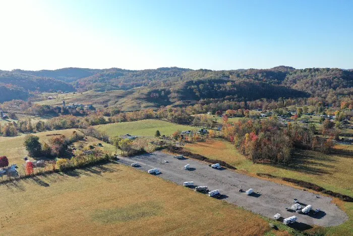 Cousin Eddie's RV Park Picture 7