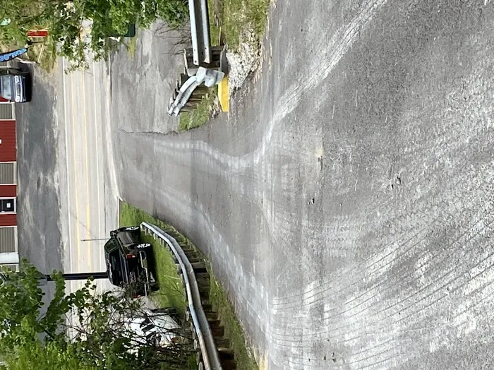 Rt. 50 RV Park (Behind Hot Spot) Picture 10