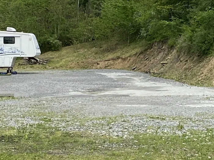 Rt. 50 RV Park (Behind Hot Spot) Picture 5