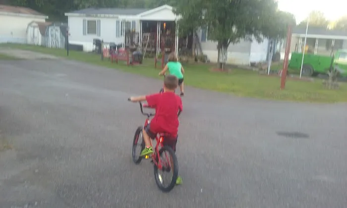 Rustic Ridge Manufactured Housing Community Picture 6