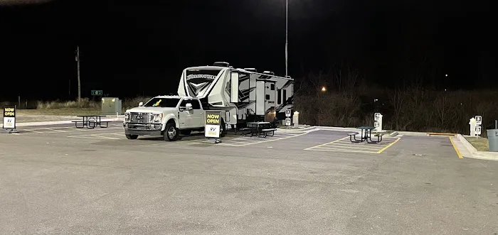 Love's RV Hookup Picture 1