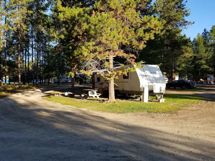 Moose Crossing Inc Picture 9