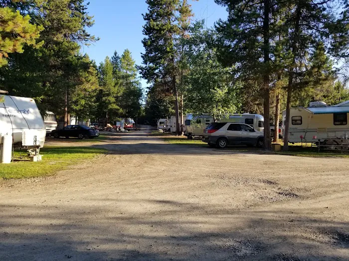 Moose Crossing Inc Picture 7