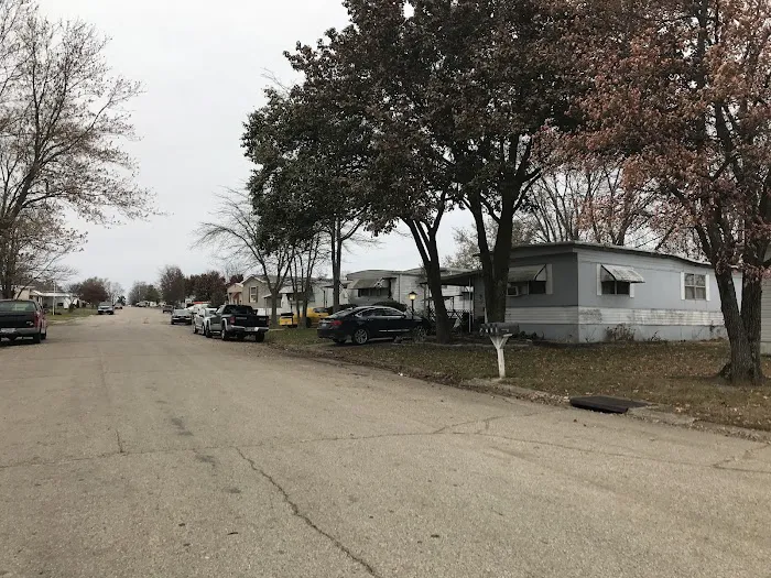 Brookside Village Mobile Home Park Picture 8