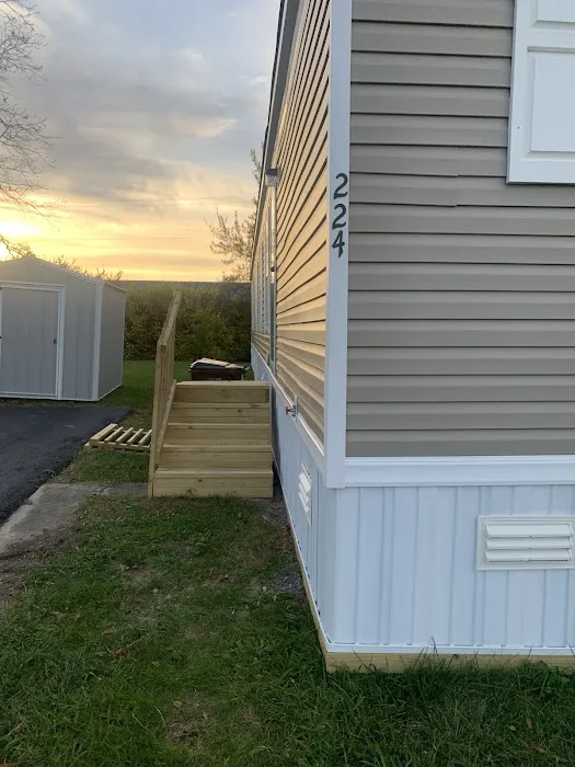 Colony Mobile Home Community Picture 4