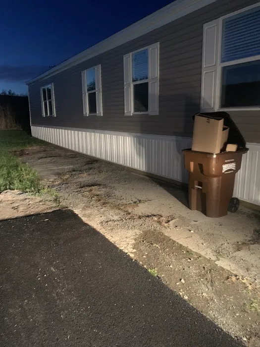 Colony Mobile Home Community Picture 1