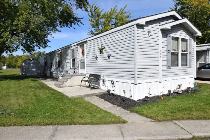 Country Estates Manufactured Home Community Picture 5