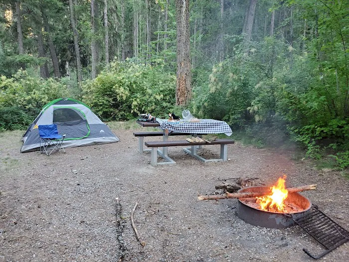 Cascade Creek Campground Picture 7