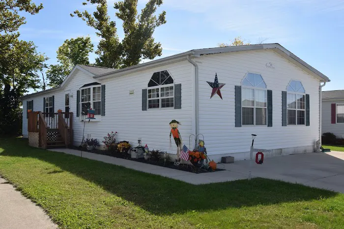 Hunter's Chase Manufactured Home Community Picture 1