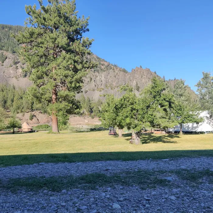 Peace of Paradise Glamping Picture 4