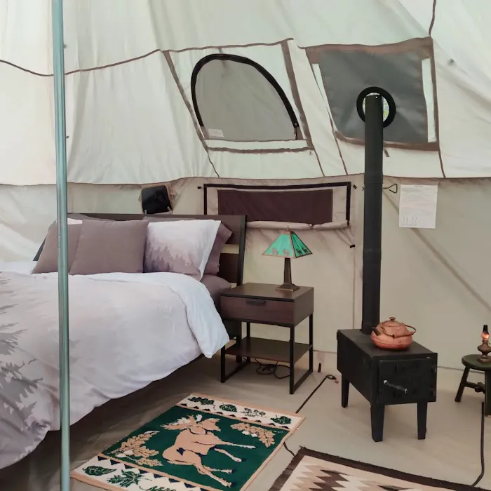 Peace of Paradise Glamping Picture 6
