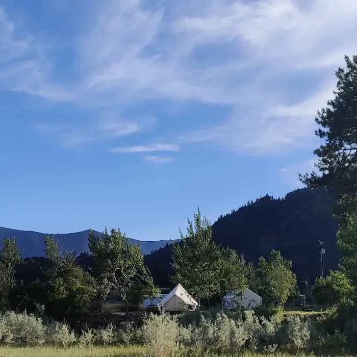 Peace of Paradise Glamping Picture 10