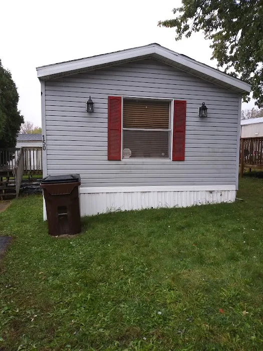 Oak Hills Mobile Home Park Picture 6