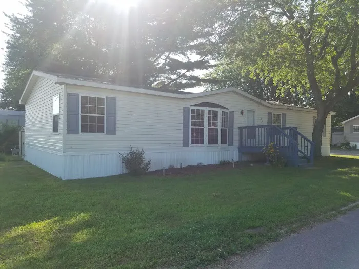 Whispering Winds Mobile Home Community Picture 8