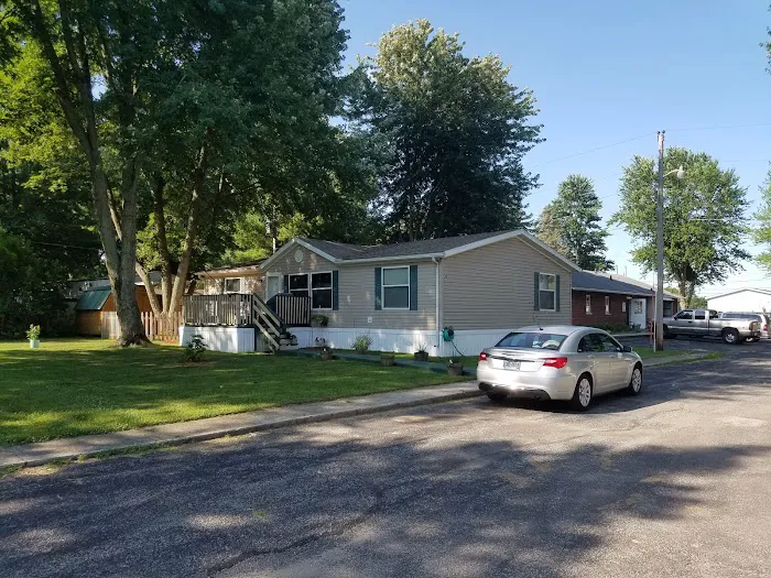 Whispering Winds Mobile Home Community Picture 9