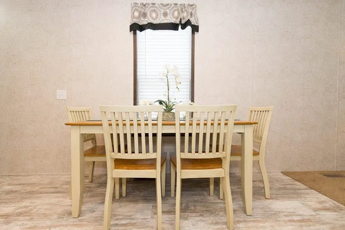 Whispering Winds Mobile Home Community Picture 4