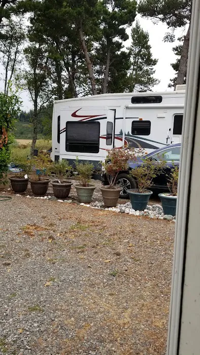 Elk River Campground Picture 1