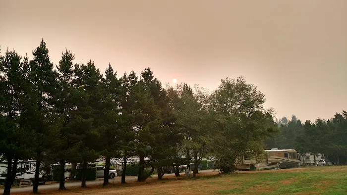 Elk River Campground Picture 6