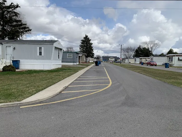 Green Acres Manufactured Home Community Picture 7