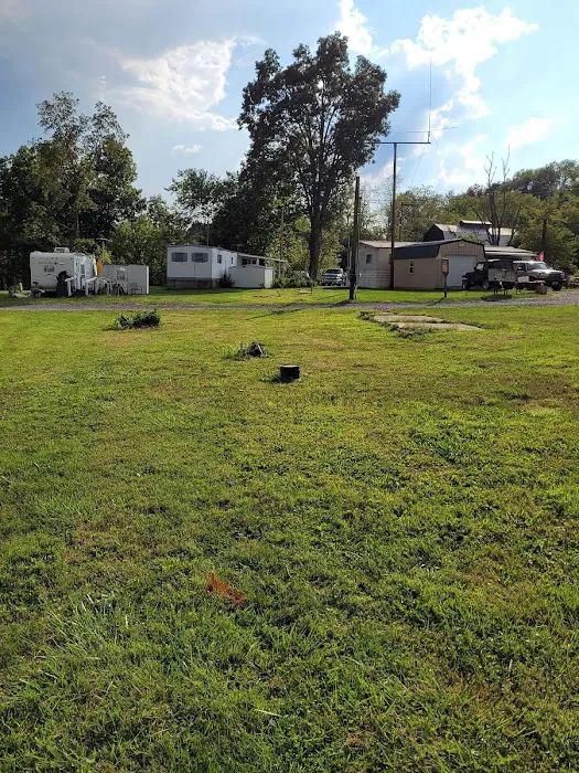 Willow Creek MHV LLC Picture 2