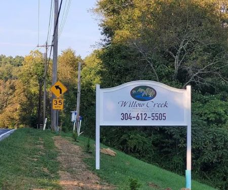 Willow Creek MHV LLC