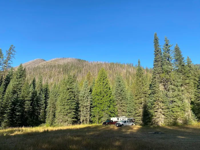 Clarence Creek Campground Picture 1