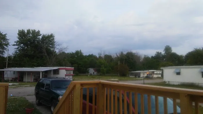 Chateau Estates Picture 10