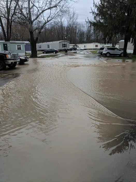 Pleasant Valley Estates Mobile Home Park Picture 1