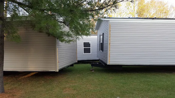 Pleasant Valley Estates Mobile Home Park Picture 9