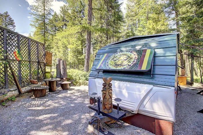 LionCamp Montana Picture 7