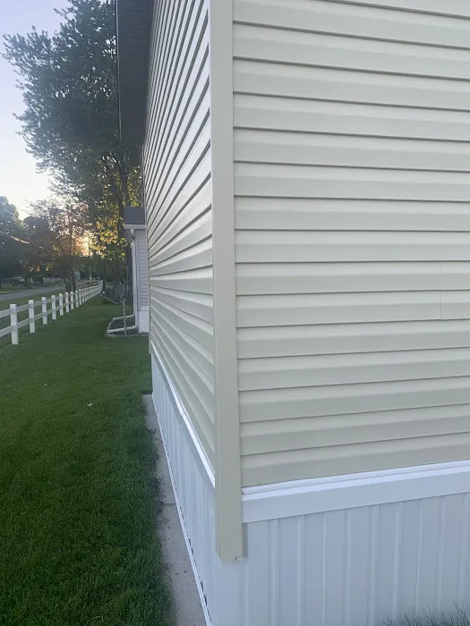 Buckeye Village Mobile Home Community Picture 4